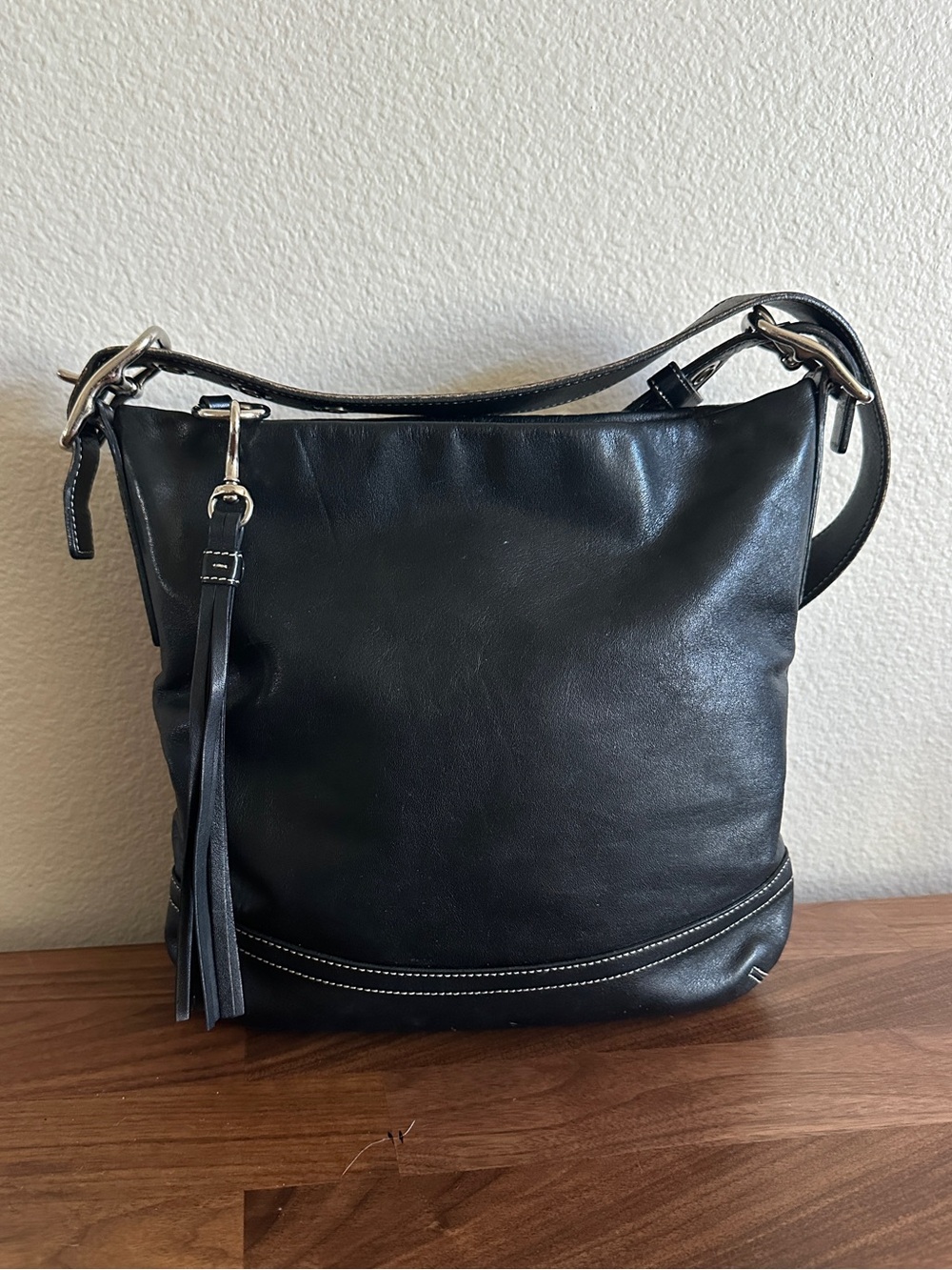 Vintage Y2K Coach 1415 Soho Black Leather Tassel Crossbody Hobo Bag